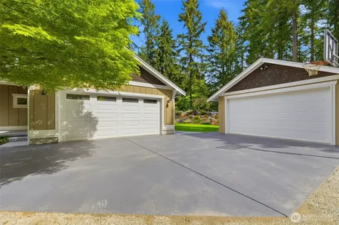 252 NW Sigurd Hanson Road Poulsbo WA 98370