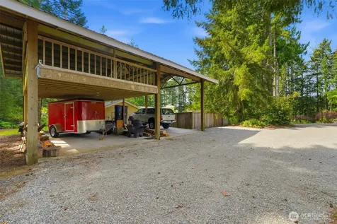252 NW Sigurd Hanson Road Poulsbo WA 98370
