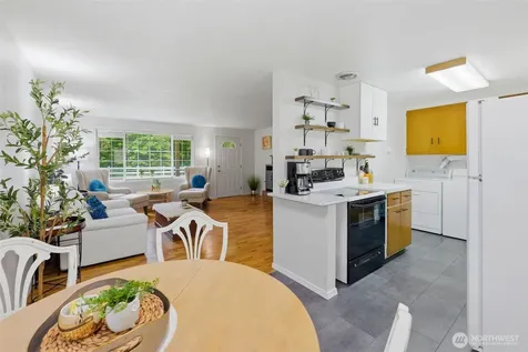 252 NW Sigurd Hanson Road Poulsbo WA 98370