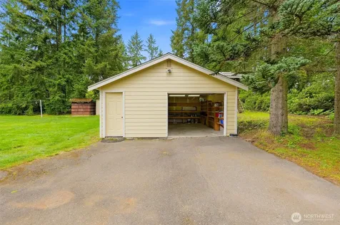 252 NW Sigurd Hanson Road Poulsbo WA 98370