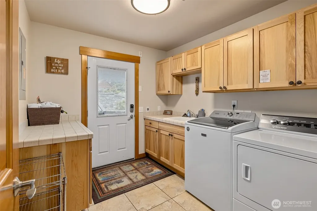 270 Tiger Lily Lane Ronald WA 98940