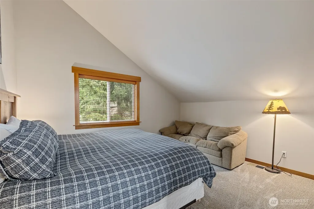270 Tiger Lily Lane Ronald WA 98940