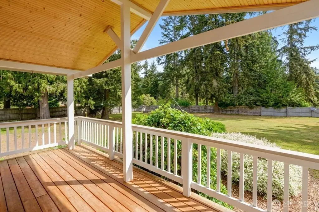 94 Riverdale Lane Sequim WA 98382
