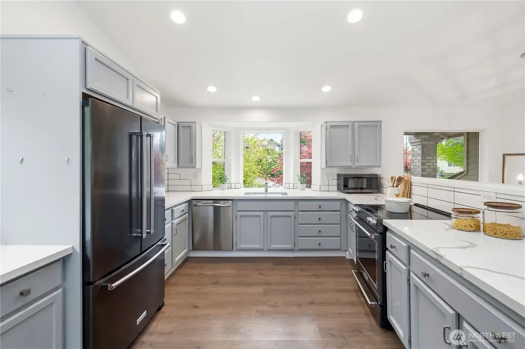 23120 SE 246th Place Maple Valley WA 98038