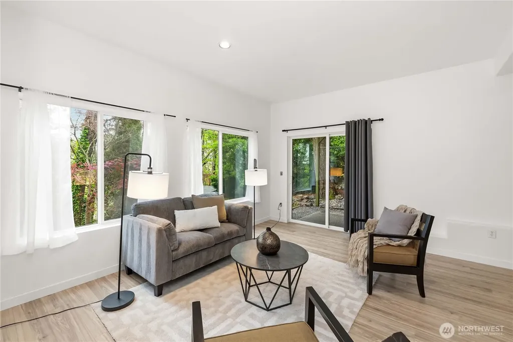 23120 SE 246th Place Maple Valley WA 98038
