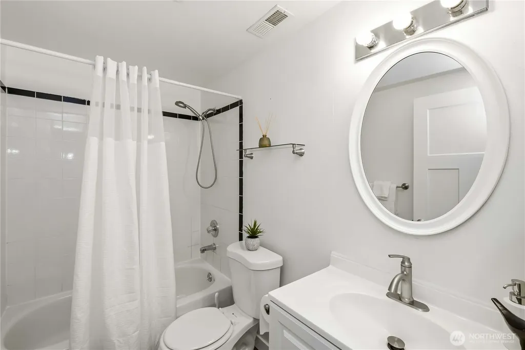 23120 SE 246th Place Maple Valley WA 98038