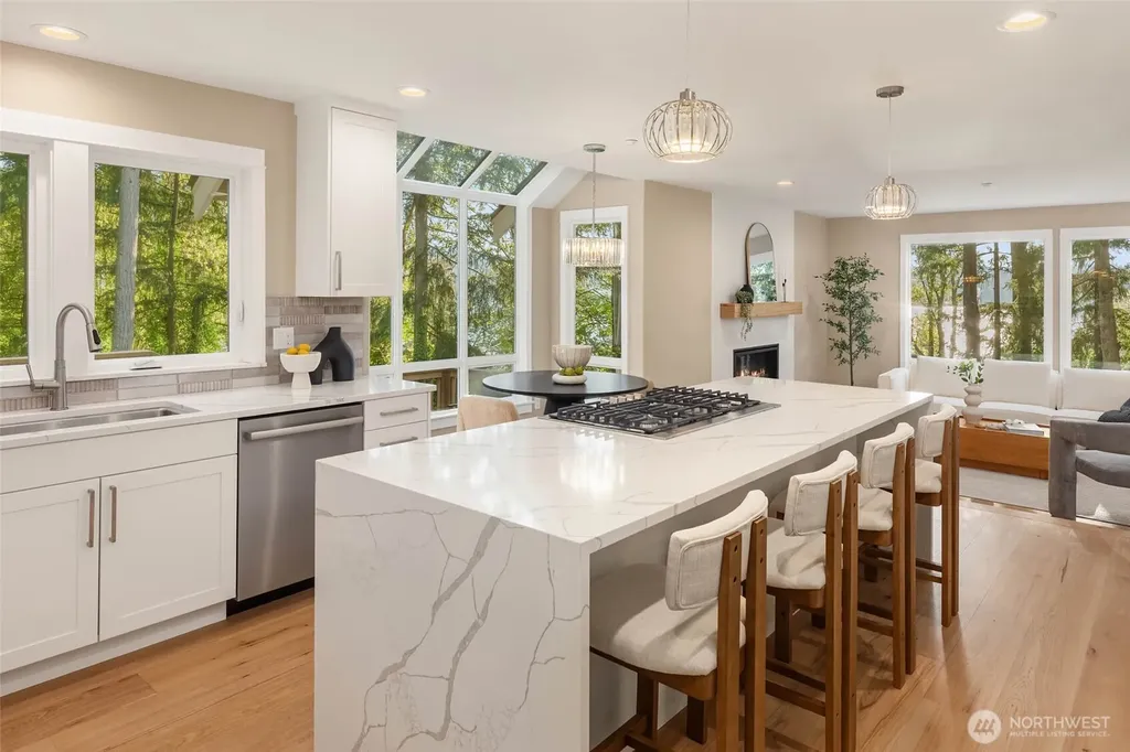 19221 SE 25th Street Sammamish WA 98075