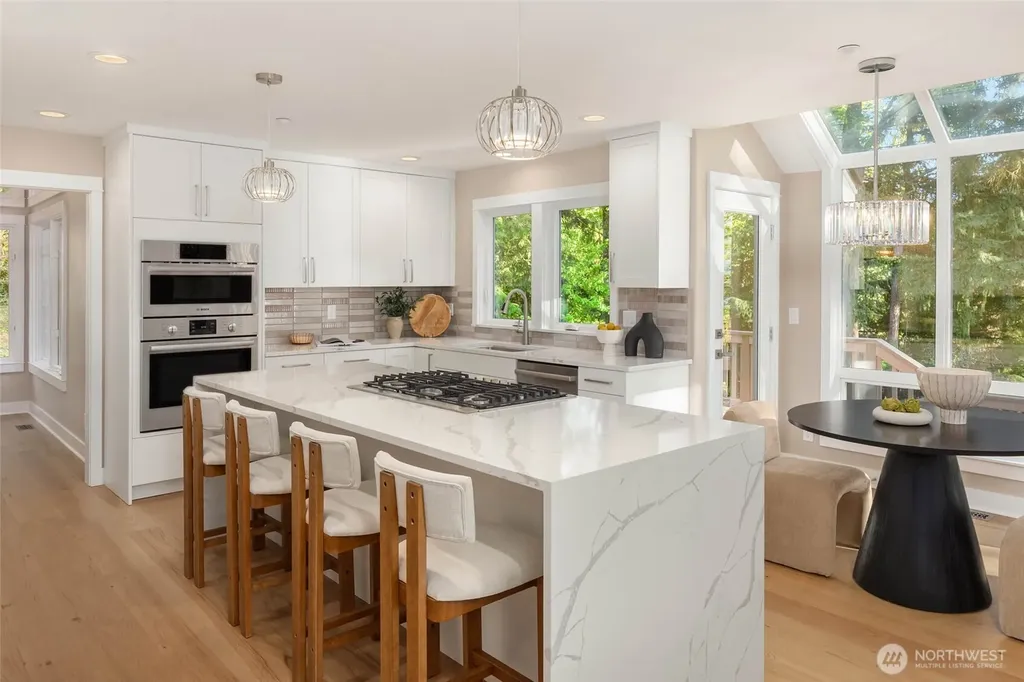 19221 SE 25th Street Sammamish WA 98075