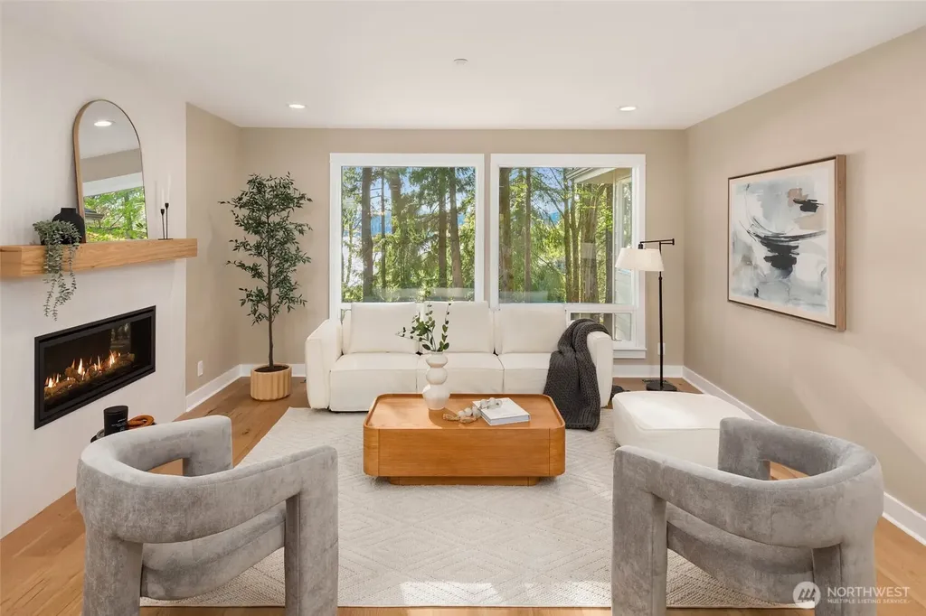 19221 SE 25th Street Sammamish WA 98075
