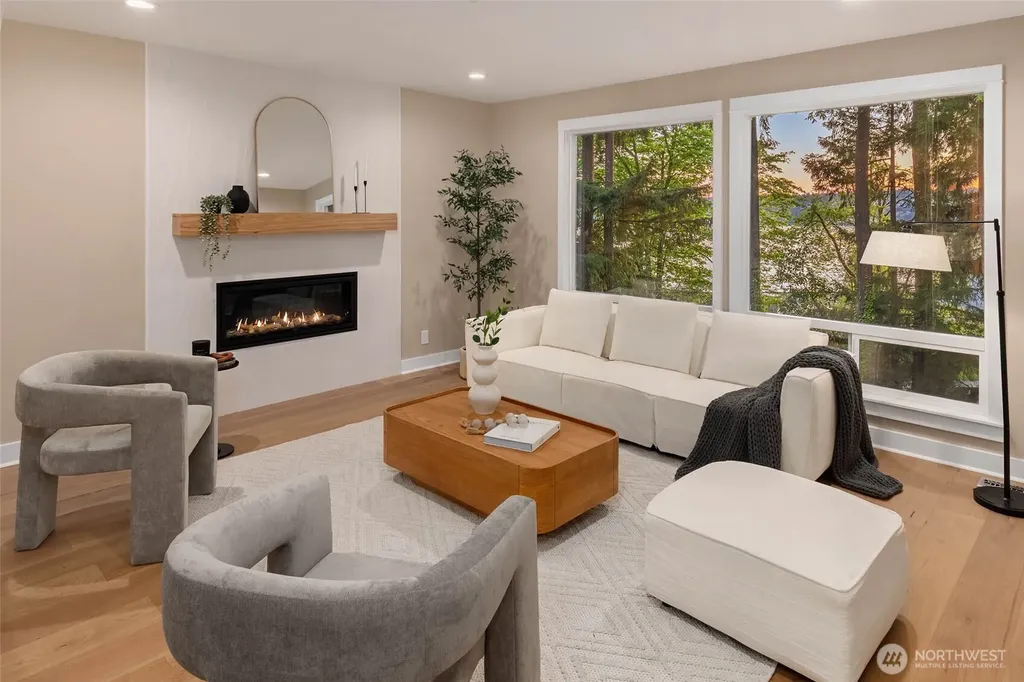 19221 SE 25th Street Sammamish WA 98075
