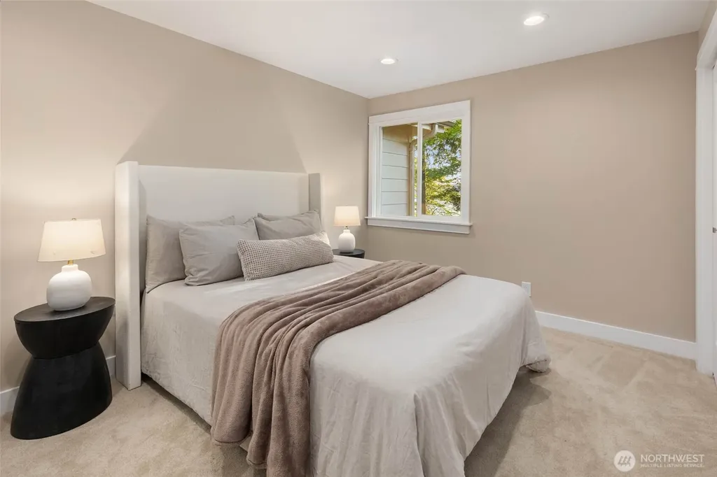 19221 SE 25th Street Sammamish WA 98075