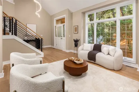 19221 SE 25th Street Sammamish WA 98075