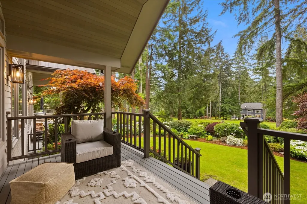 4817 Old Stump Drive NW Gig Harbor WA 98332