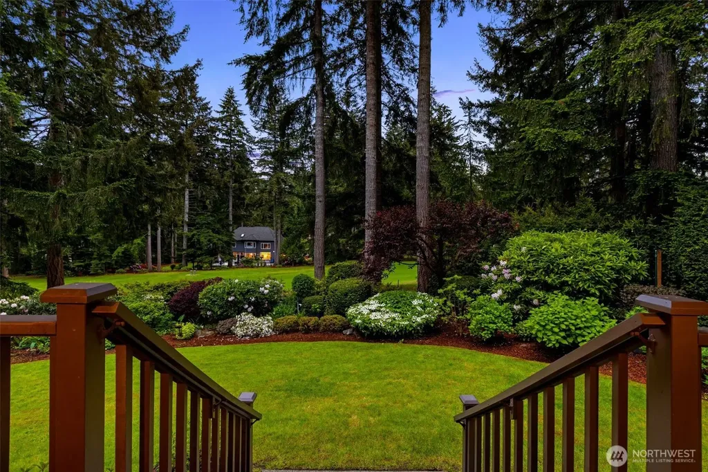 4817 Old Stump Drive NW Gig Harbor WA 98332
