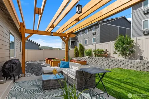 2259 S Mystical Loop East Wenatchee WA 98802