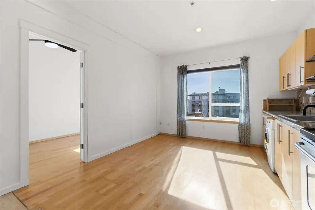424 N 85th Street Seattle WA 98103
