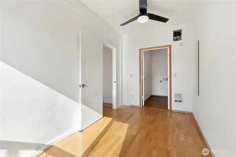 424 N 85th Street Seattle WA 98103