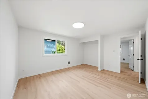 13103 48th Avenue NE Marysville WA 98271