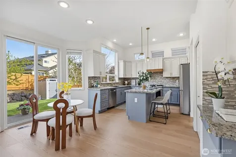 536 237th Avenue SE Sammamish WA 98074