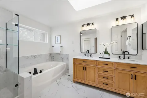 536 237th Avenue SE Sammamish WA 98074
