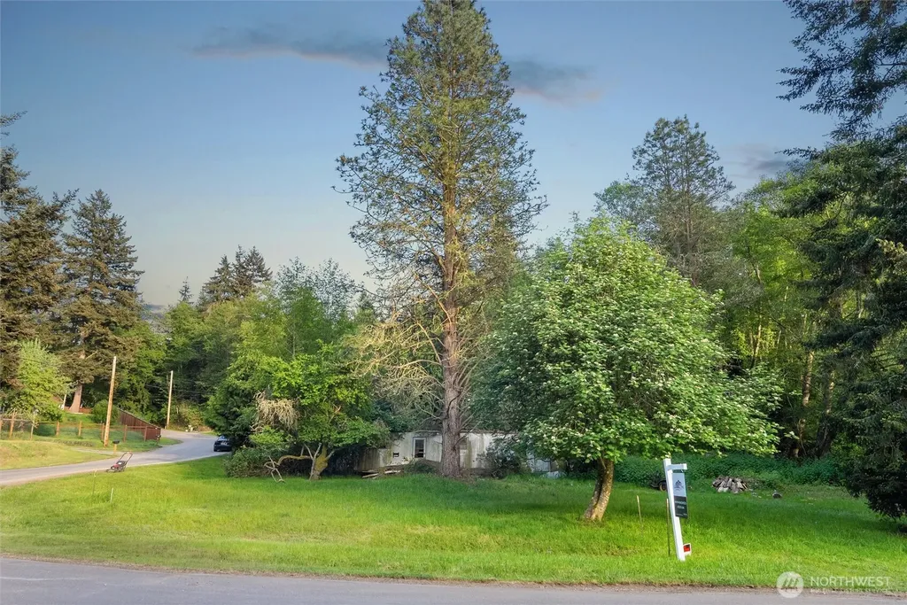 2844 Sunlight Drive Clinton WA 98236