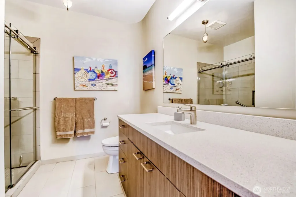 5711 Upland Terrace NE Tacoma WA 98422