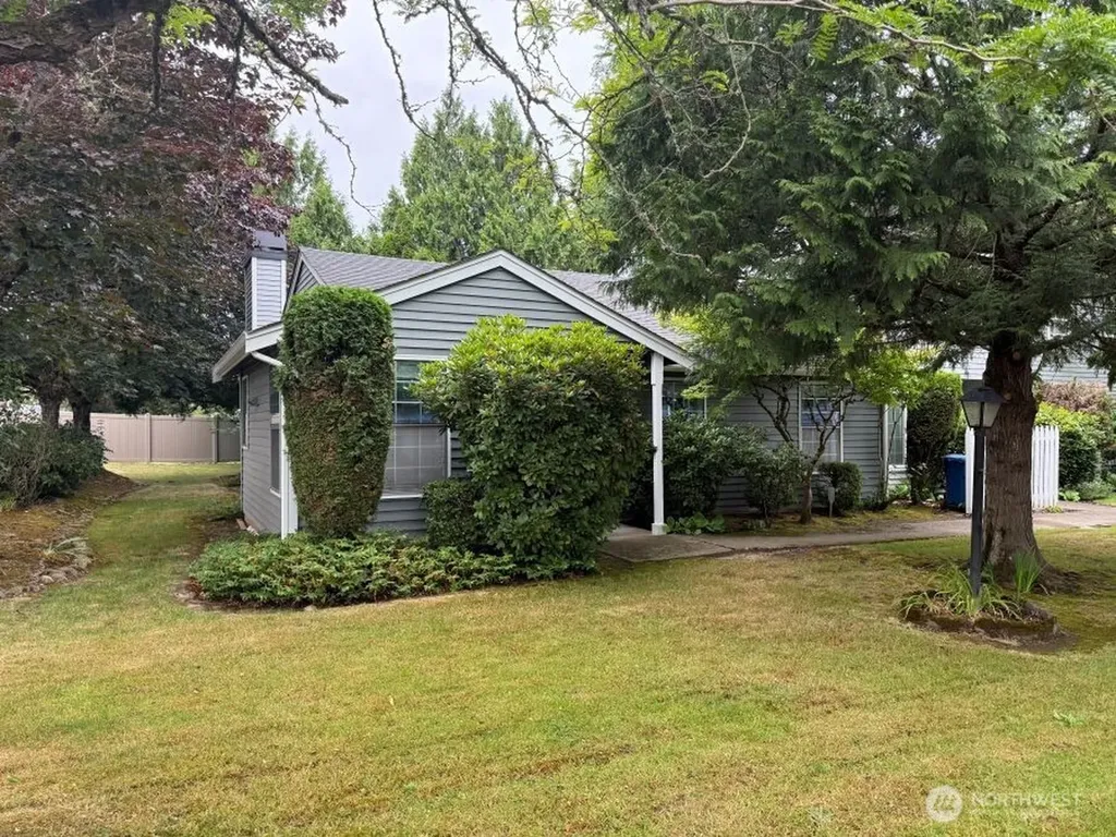 23960 58th Court Kent WA 99032