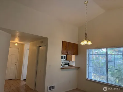 23960 58th Court Kent WA 99032