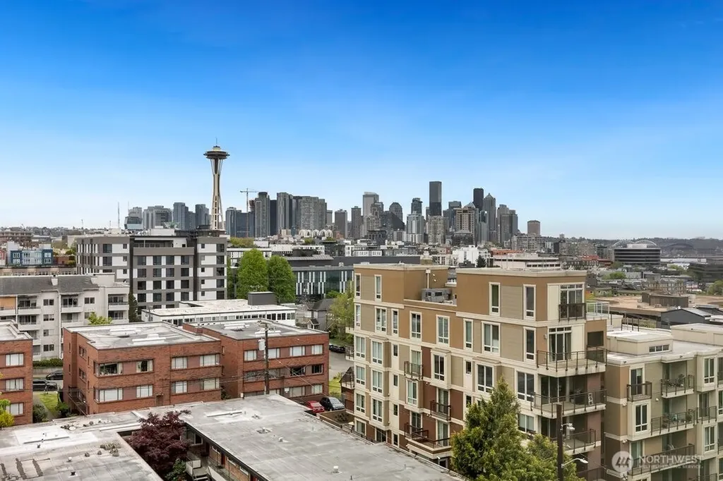 521 5th Avenue W Seattle WA 98119