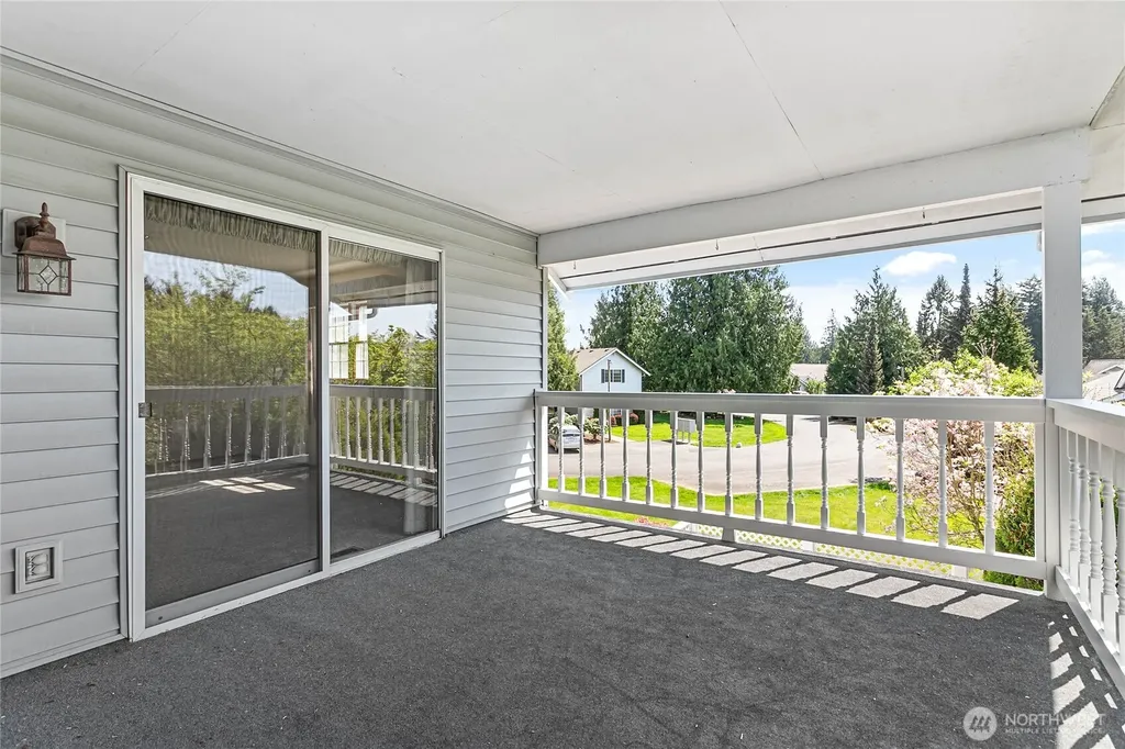 1843 Main Street Lynden WA 98264