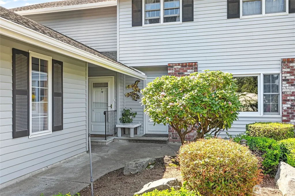 1843 Main Street Lynden WA 98264
