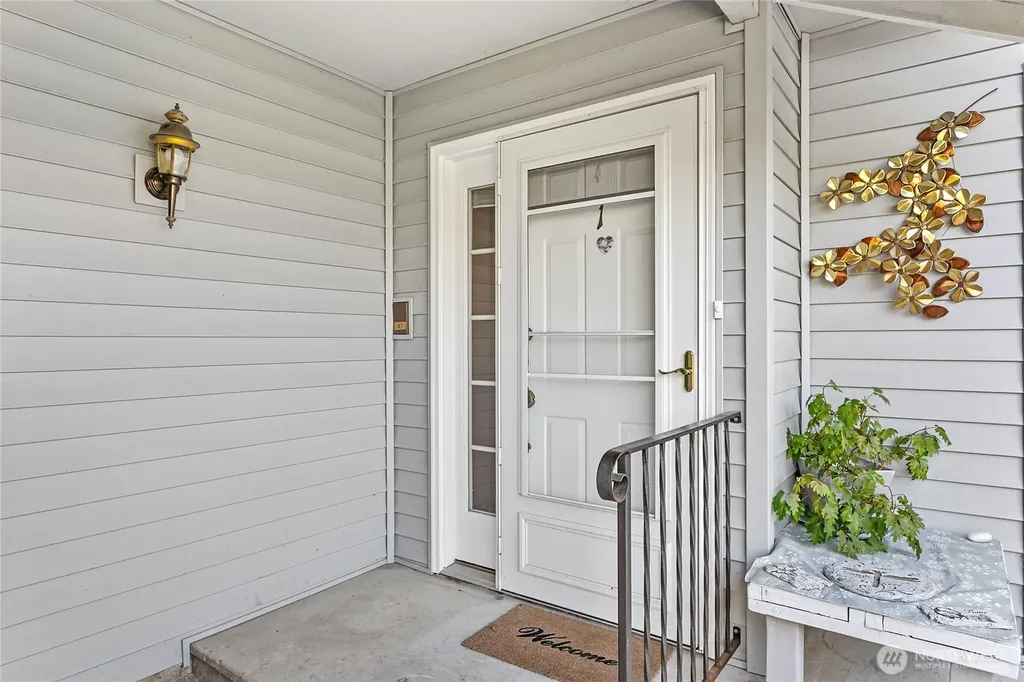 1843 Main Street Lynden WA 98264