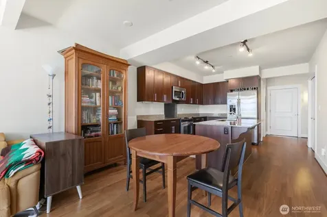 699 John Street Seattle WA 98109