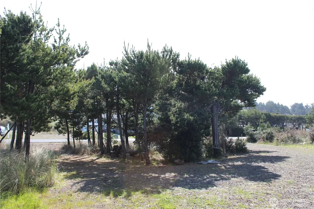 32601 I Street Ocean Park WA 98640