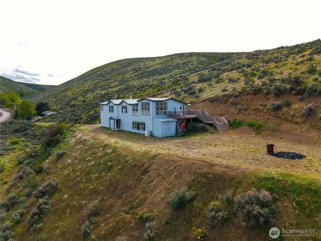 5370 W Umptanum Road Ellensburg WA 98926