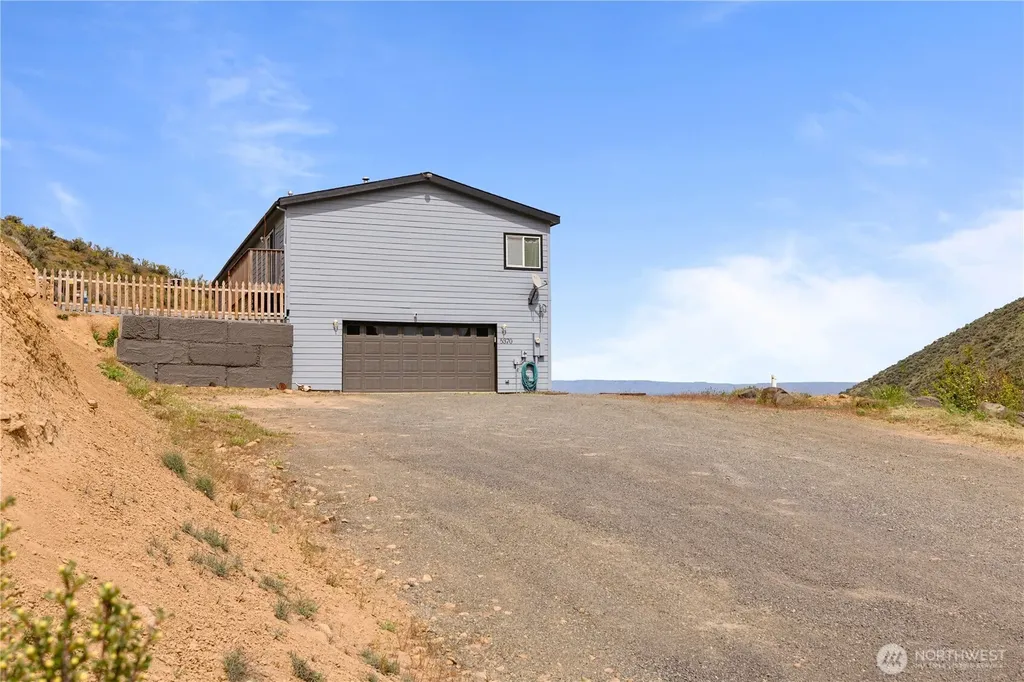 5370 W Umptanum Road Ellensburg WA 98926