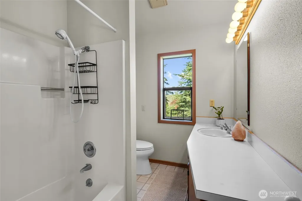 712 Moonlit Lane Wenatchee WA 98801