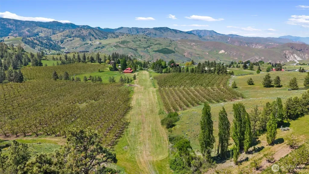 712 Moonlit Lane Wenatchee WA 98801