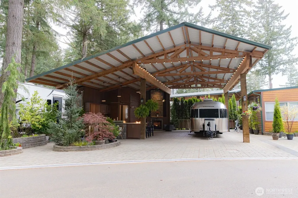 1546 Reservation Road SE Olympia WA 98513