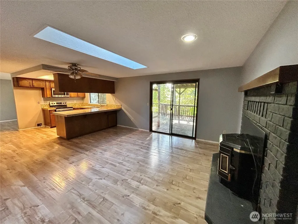7305 38th Loop SE Lacey WA 98503