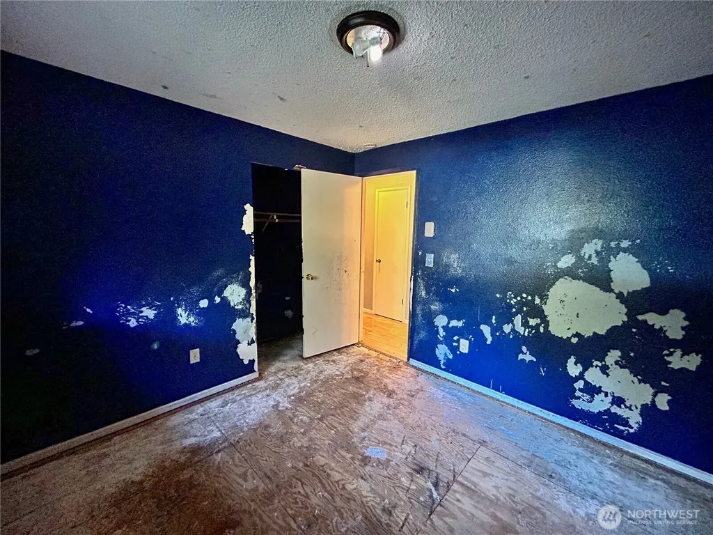 7305 38th Loop SE Lacey WA 98503