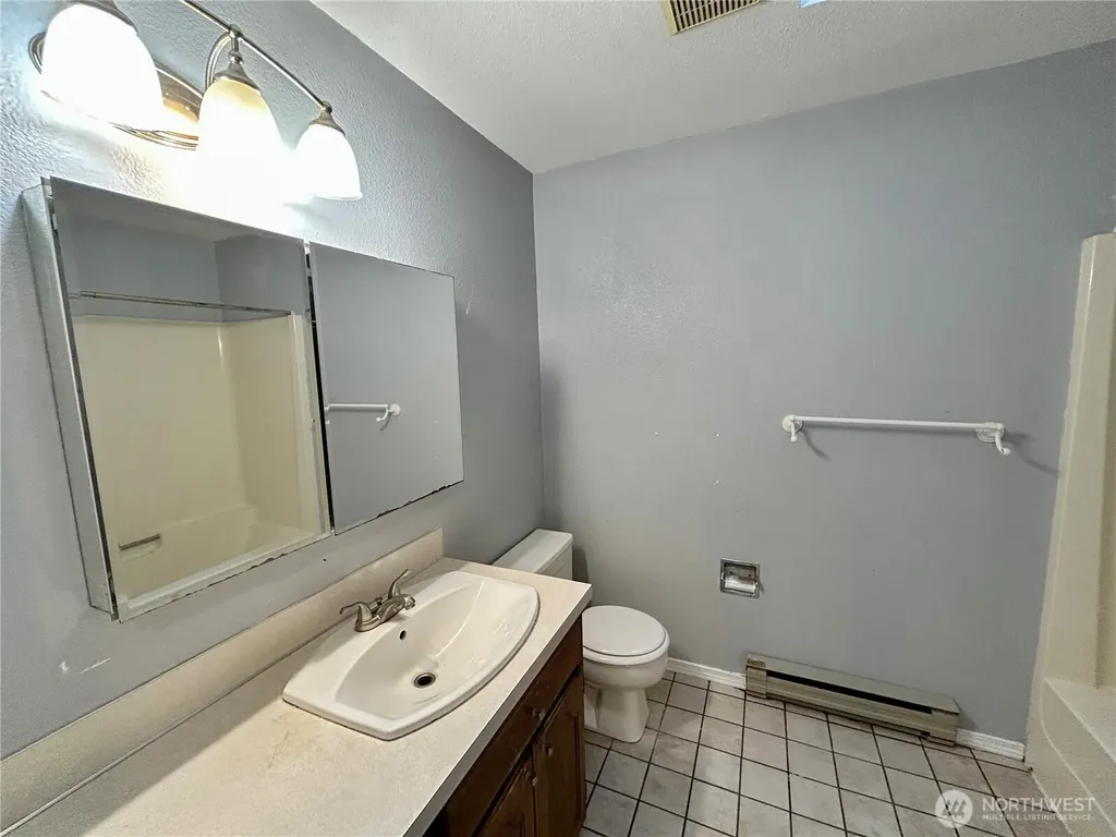 7305 38th Loop SE Lacey WA 98503