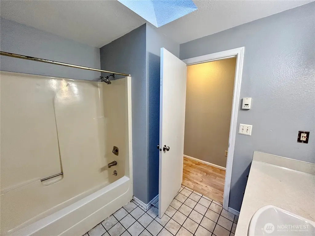 7305 38th Loop SE Lacey WA 98503