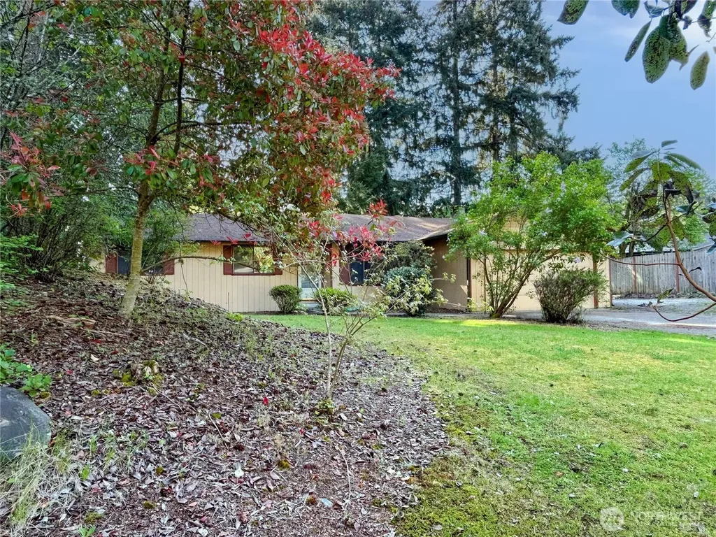 7305 38th Loop SE Lacey WA 98503