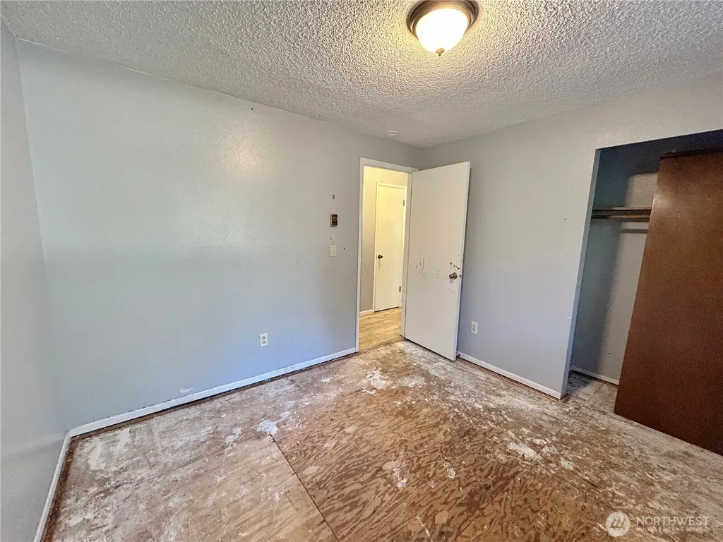 7305 38th Loop SE Lacey WA 98503
