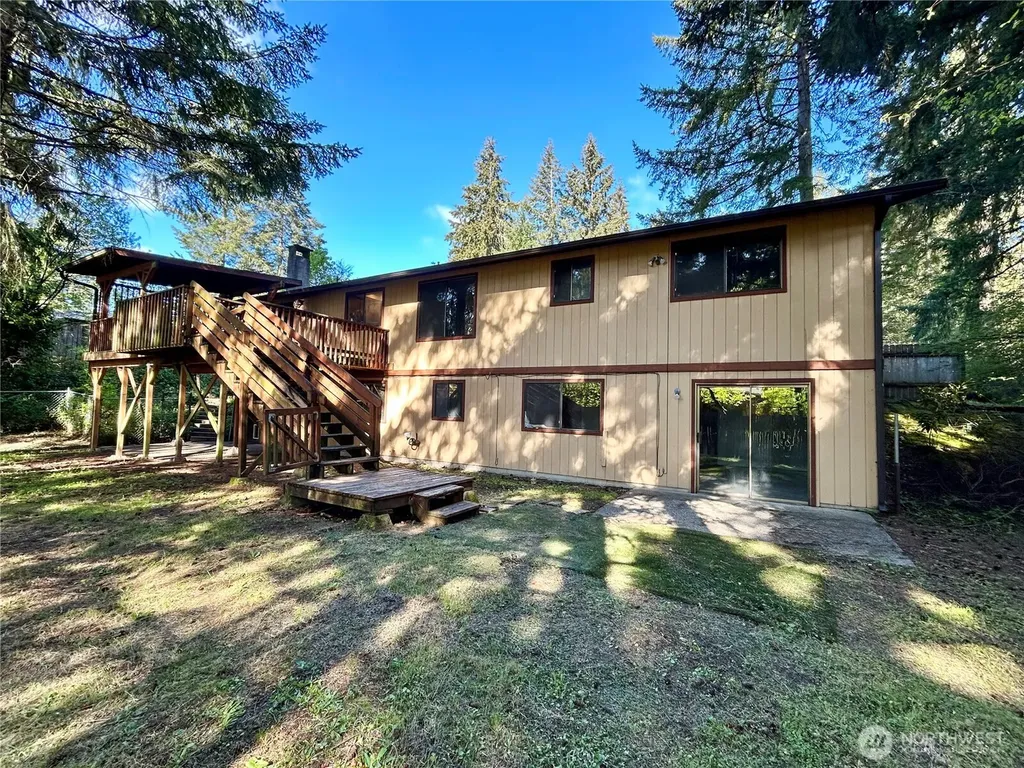 7305 38th Loop SE Lacey WA 98503