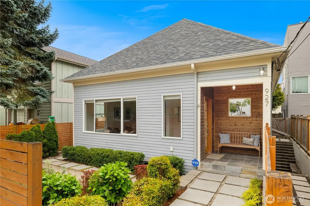 927 29th Avenue S Seattle WA 98144