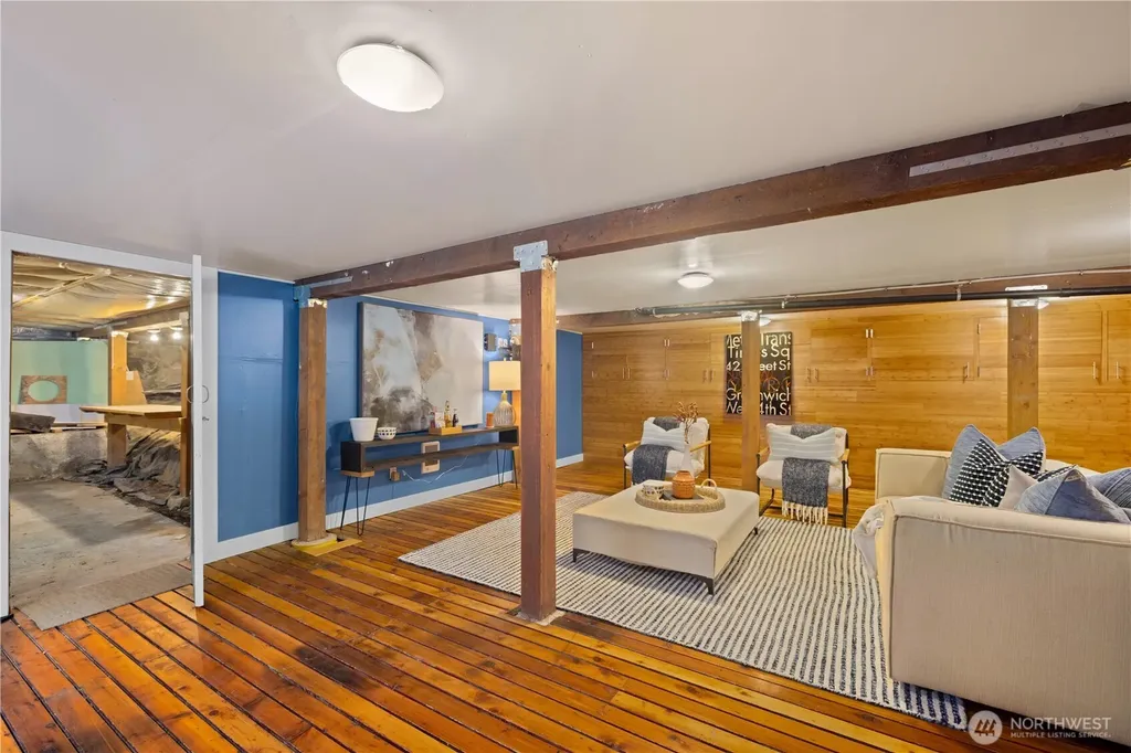 927 29th Avenue S Seattle WA 98144
