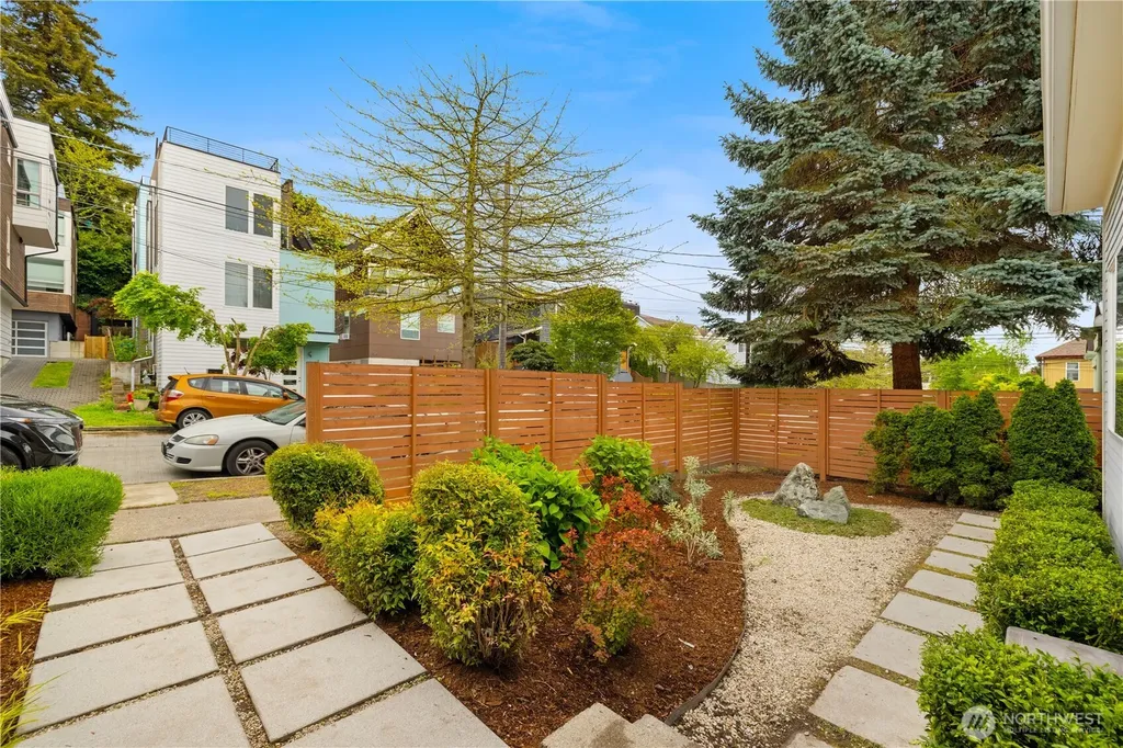 927 29th Avenue S Seattle WA 98144