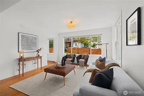 927 29th Avenue S Seattle WA 98144
